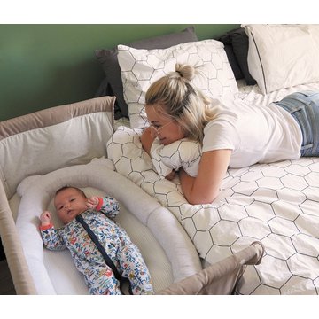 Candide Gniazdko Niemowlęce Bébé Nest Air+